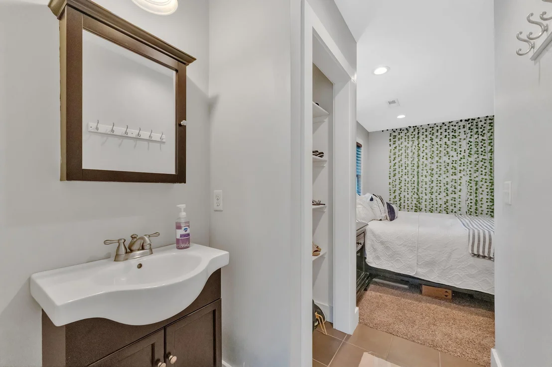 Photo of 1919 Riverview Circle