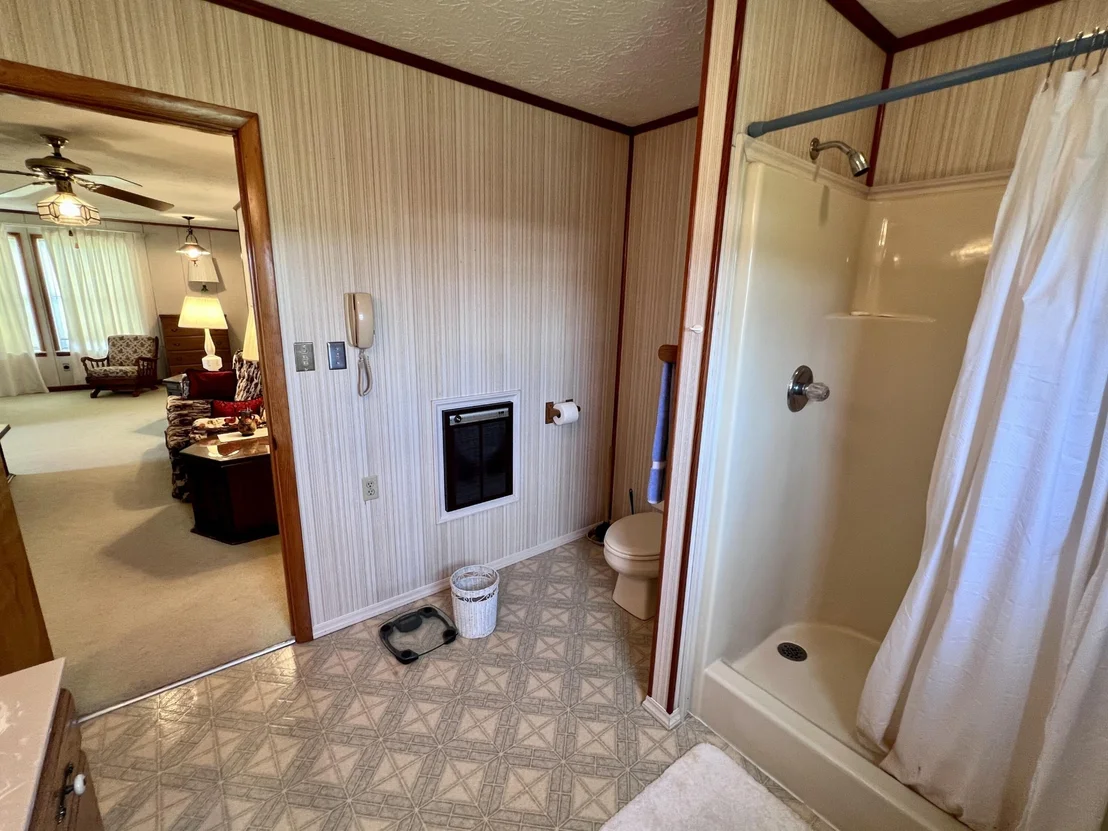 Photo of 1689 Ridge Road