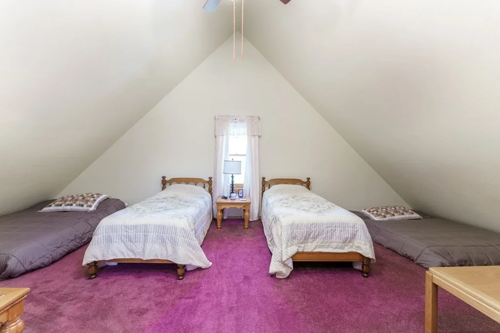 Photo of 907 Buck Way