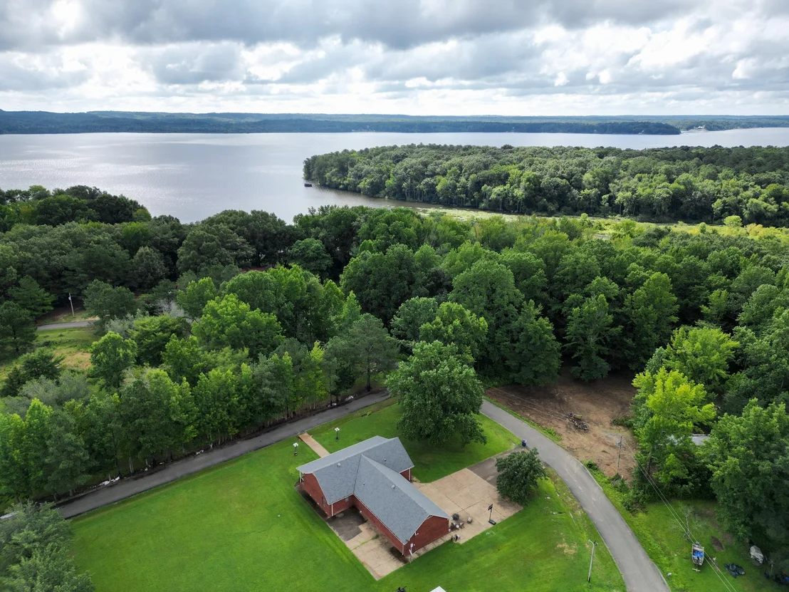 Photo of 175 Sandy Cir