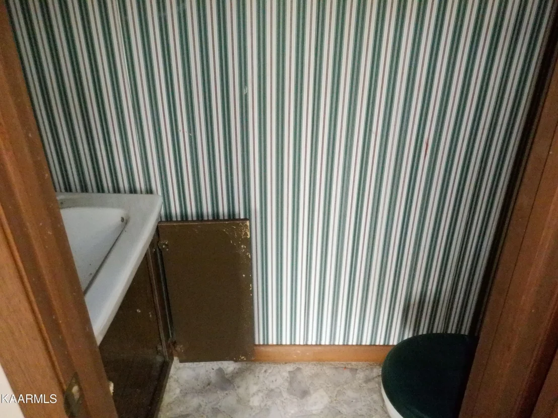 Photo of 809 Reynolds Ave
