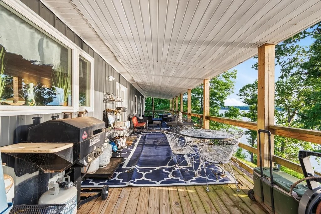 Photo of 774 Ridge Dr