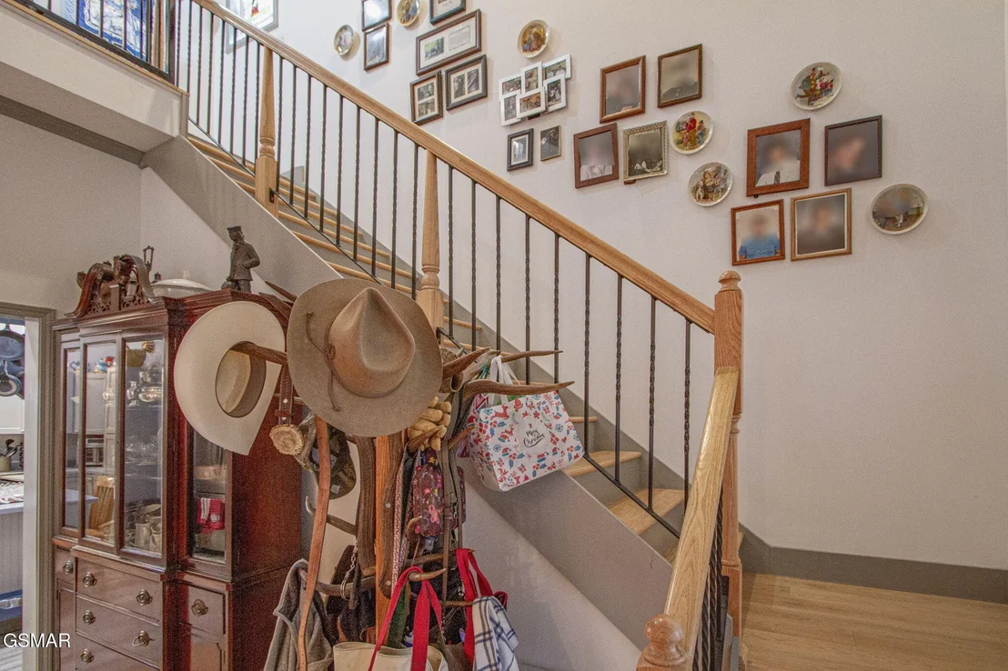 Photo of 3875 Poplar Lane