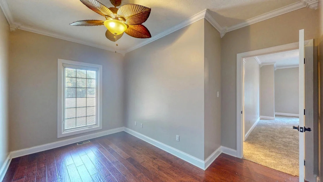 Photo of 75 Crum Rd