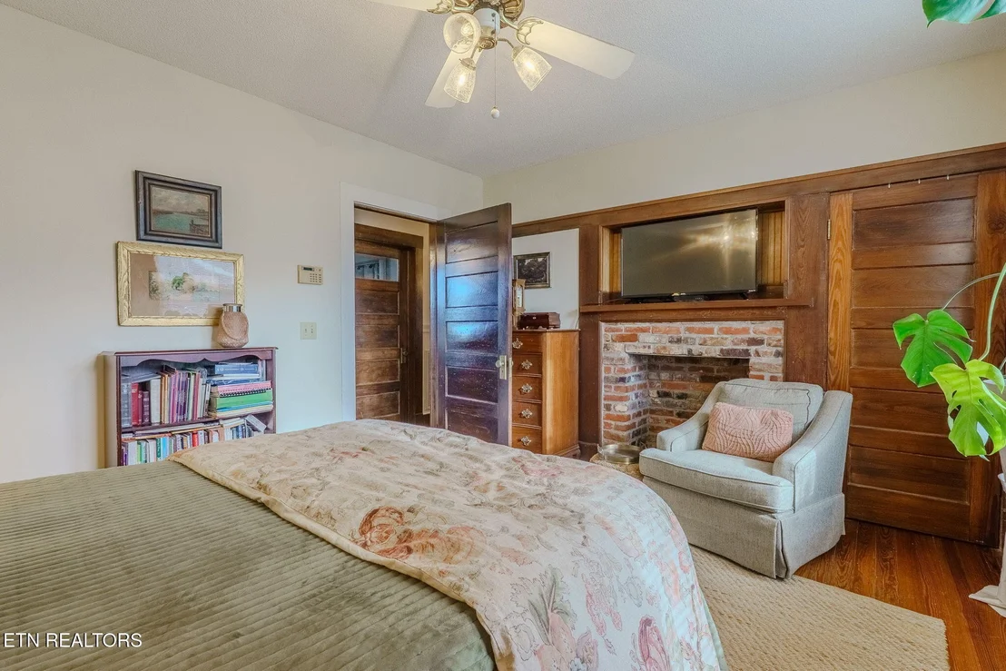 Photo of 2341 County Road 561