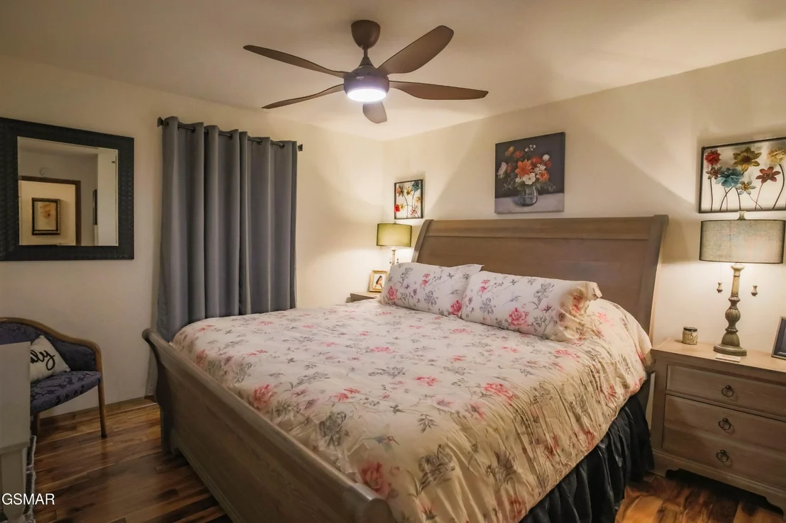 Photo of 3450 Valley View Road