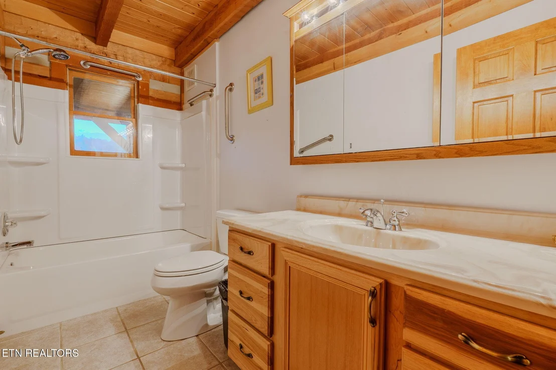 Photo of 2597 Rutledge Pike