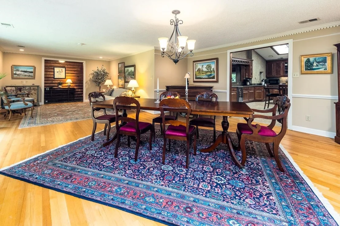 Photo of 225 EAGLE SPRING CV