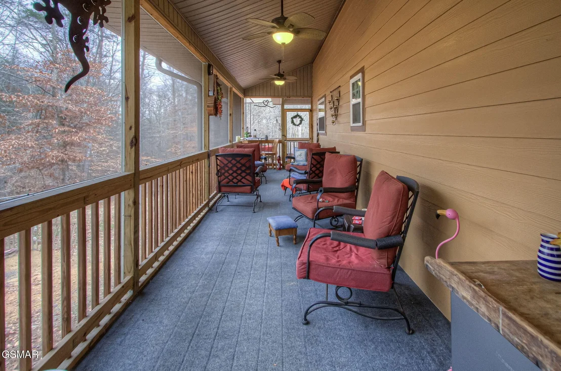 Photo of 3875 Poplar Lane