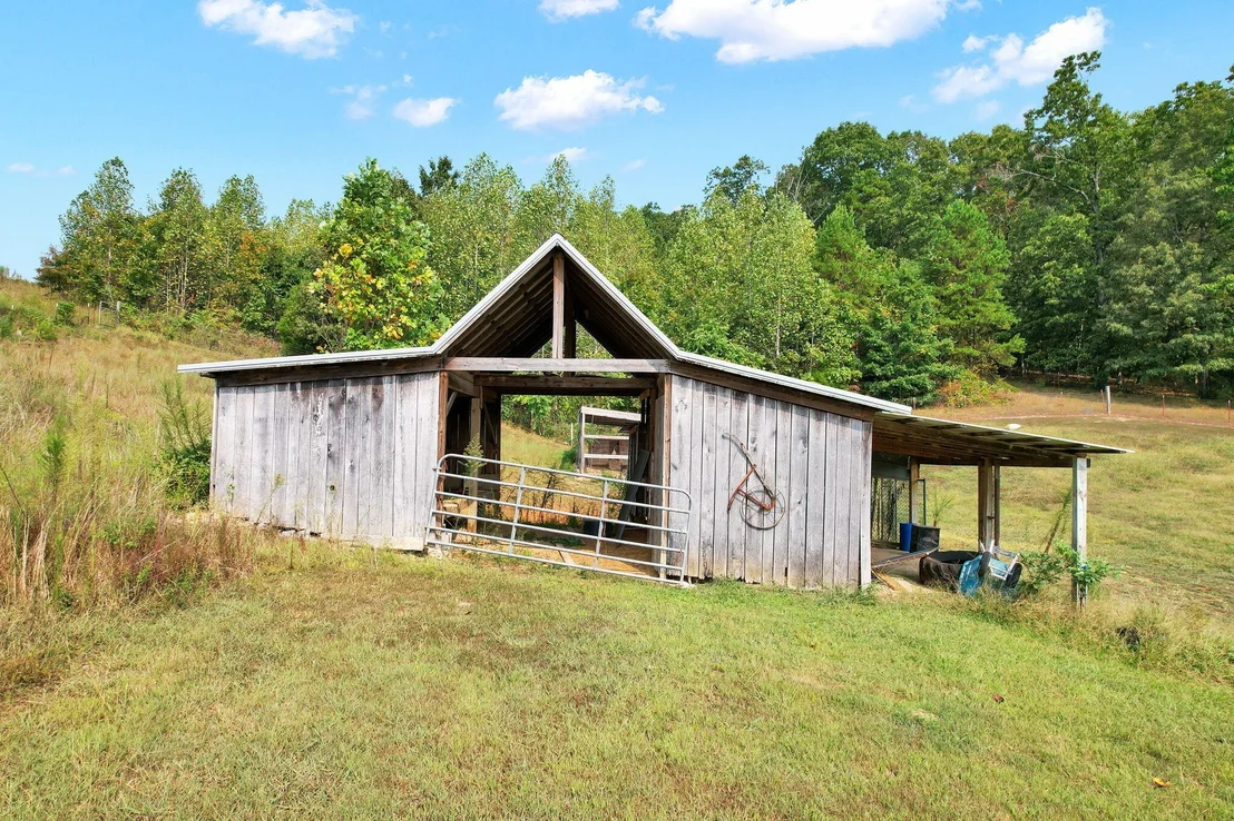 Photo of 6873 Sam Smith Road