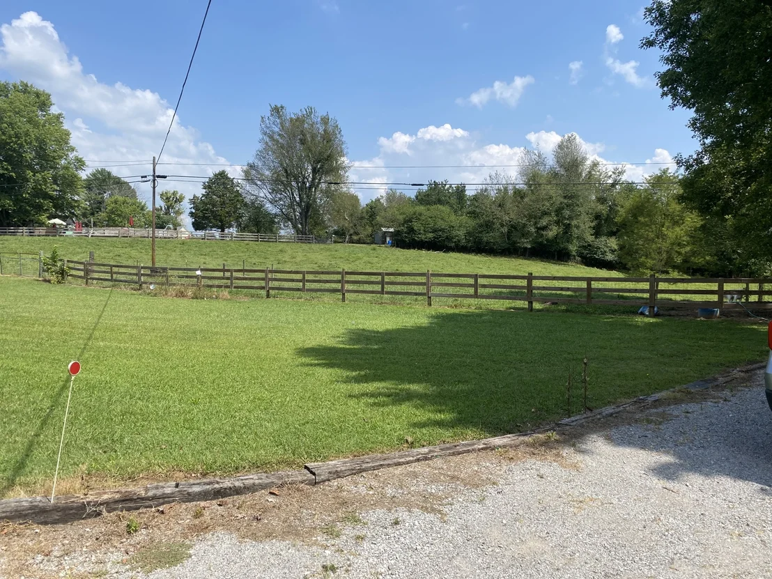 Photo of 691 Hodges Bridge Rd