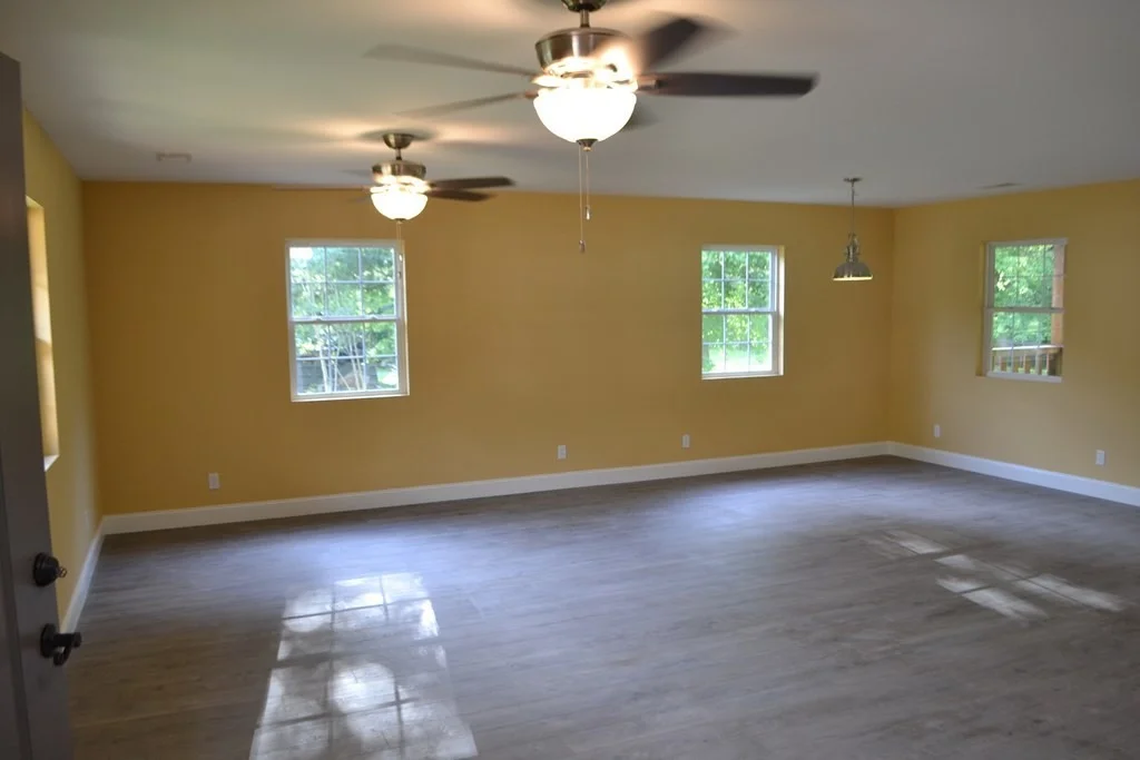 Photo of 834 Golden Circle Drive