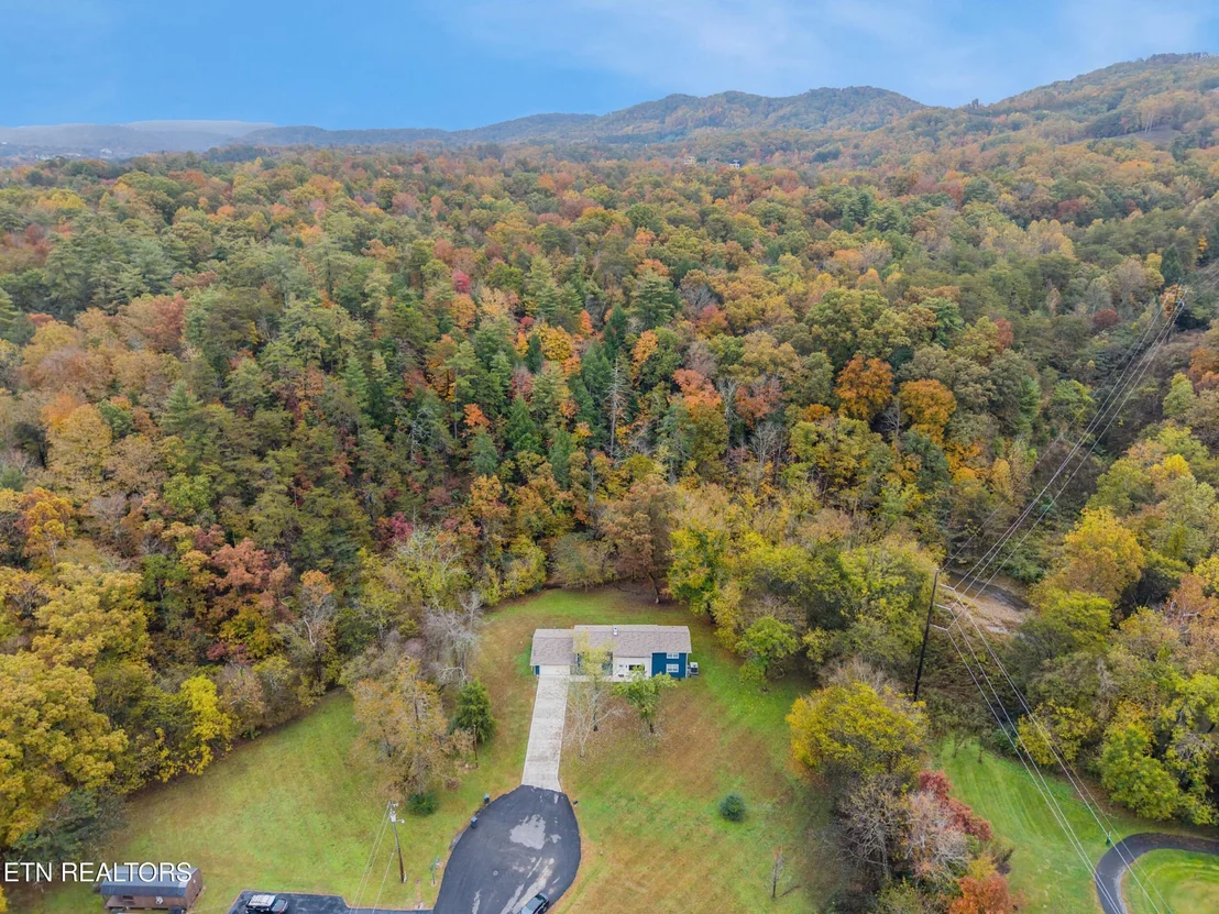 Photo of 2690 High Valley Drive