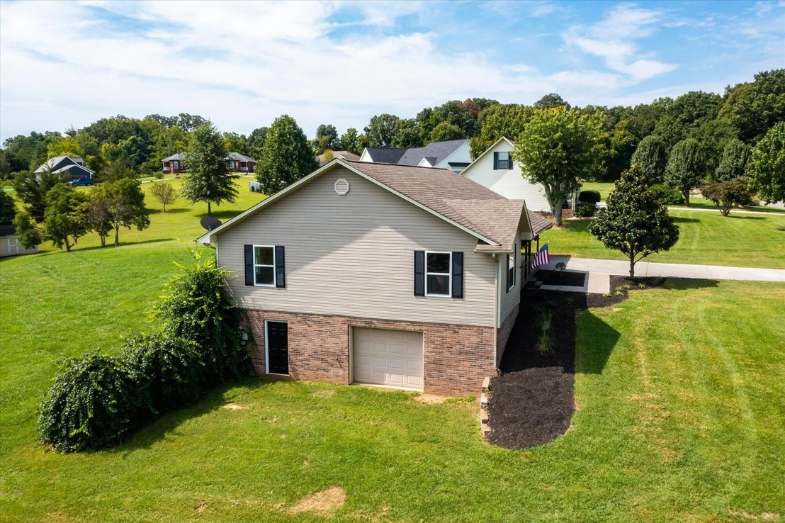 Photo of 173 Golf View Blvd