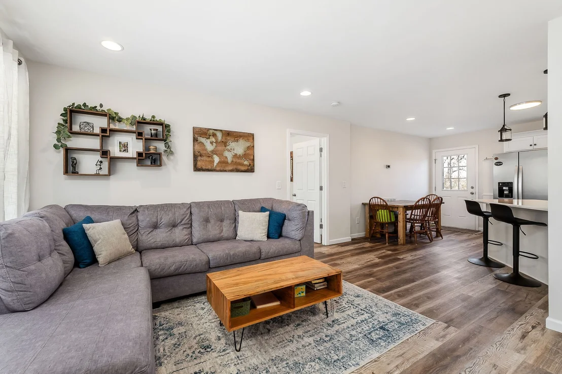 Photo of 166 Pine Ave
