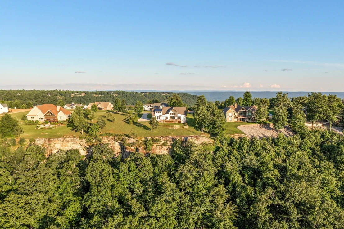 Photo of 925 Sunset Circle