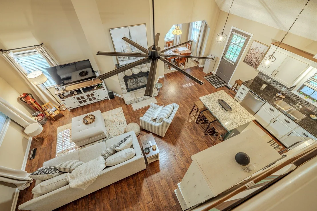 Photo of 25 PICKWICK WOODS CV