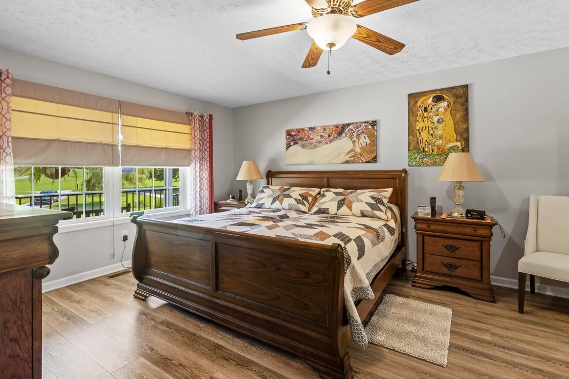 Photo of 122 Eagle Point Drive