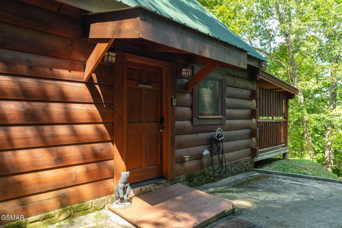 Photo of 3823 Dollys Drive