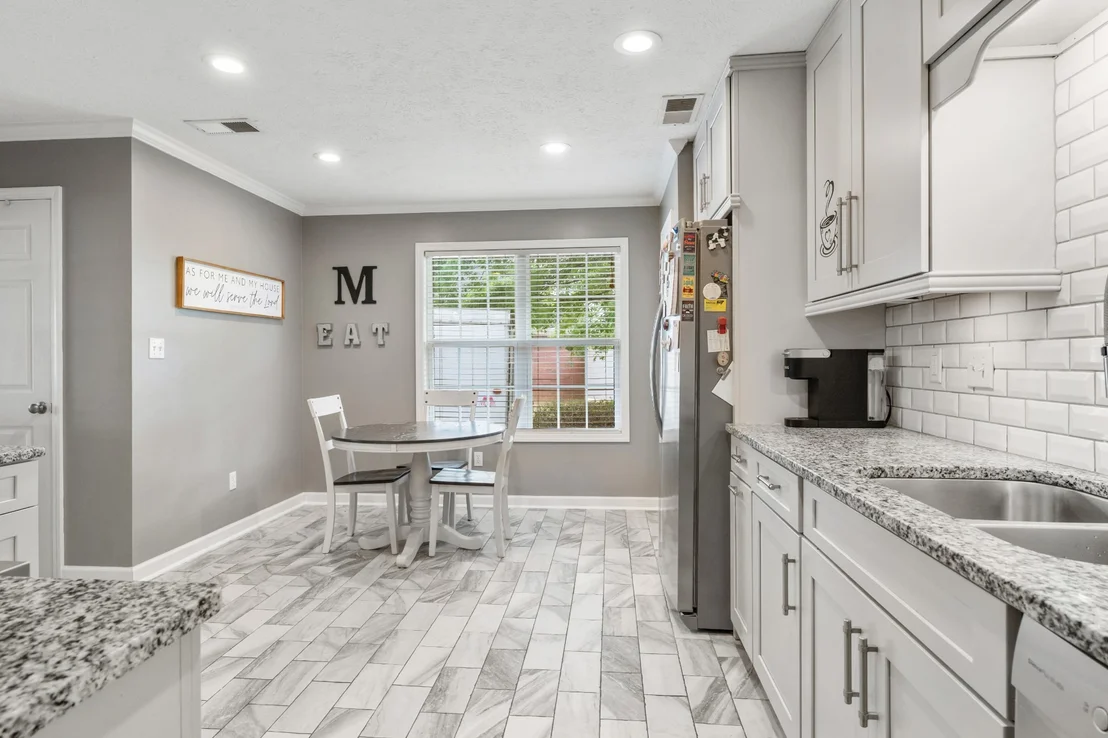 Photo of 192 Michelle Cir