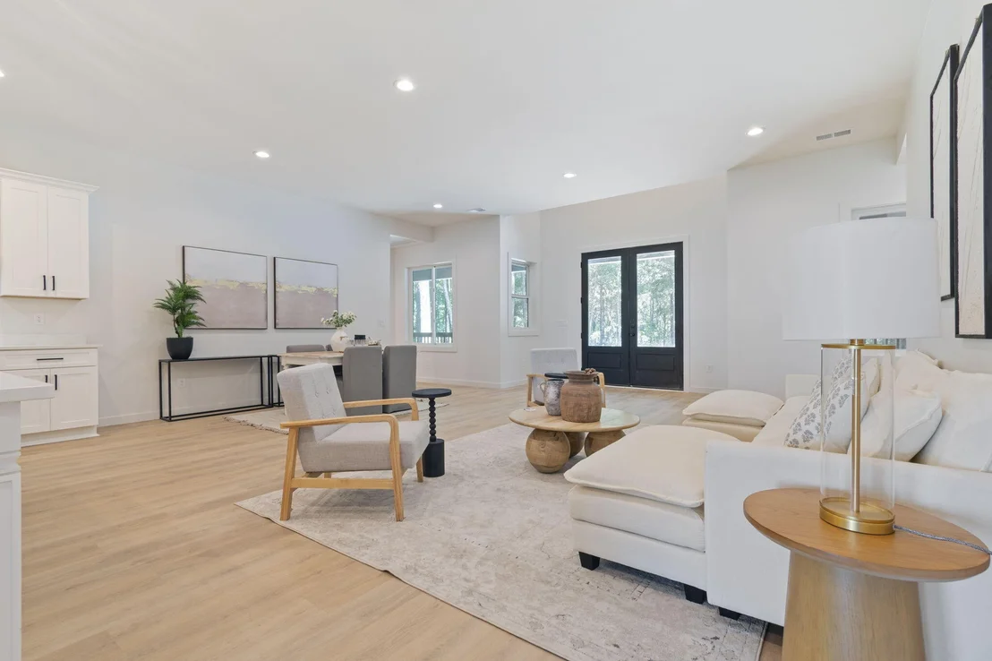 Photo of 824 Valley View Drive