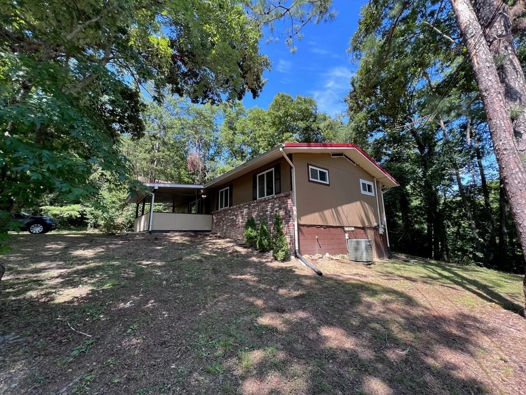 Photo of 1720 Walker Trail