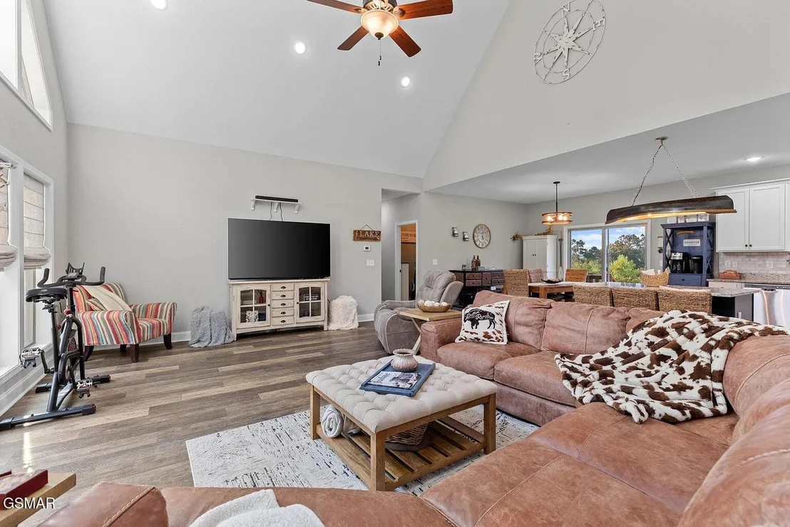 Photo of 328 Tumbleweed Trail
