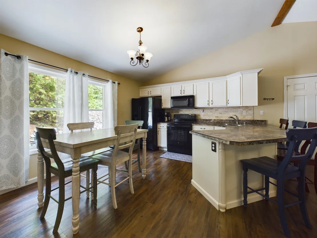 Photo of 73 Mingo Dr