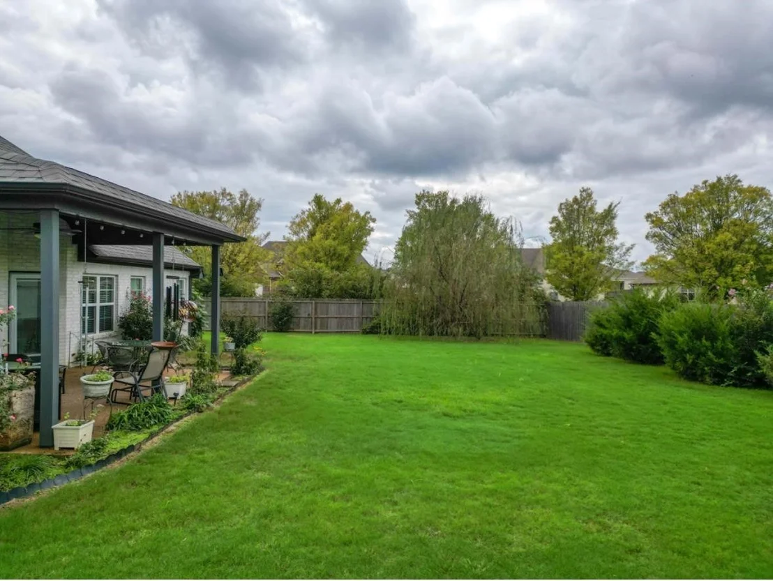 Photo of 240 HEDGE ROSE BLVD