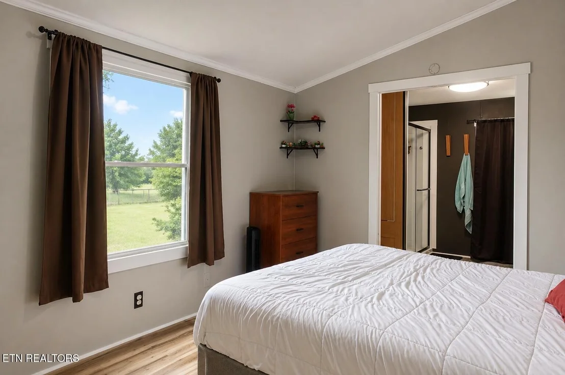Photo of 115 Queener St
