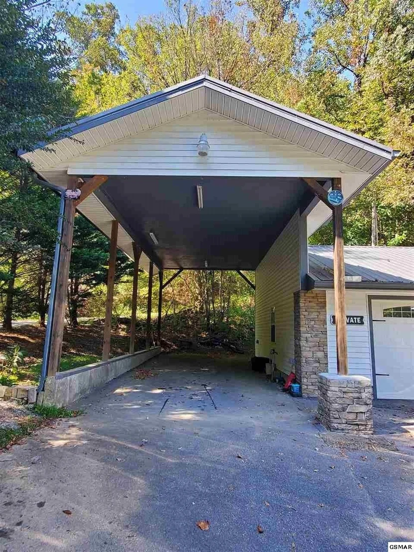 Photo of 704 Rush Branch Road