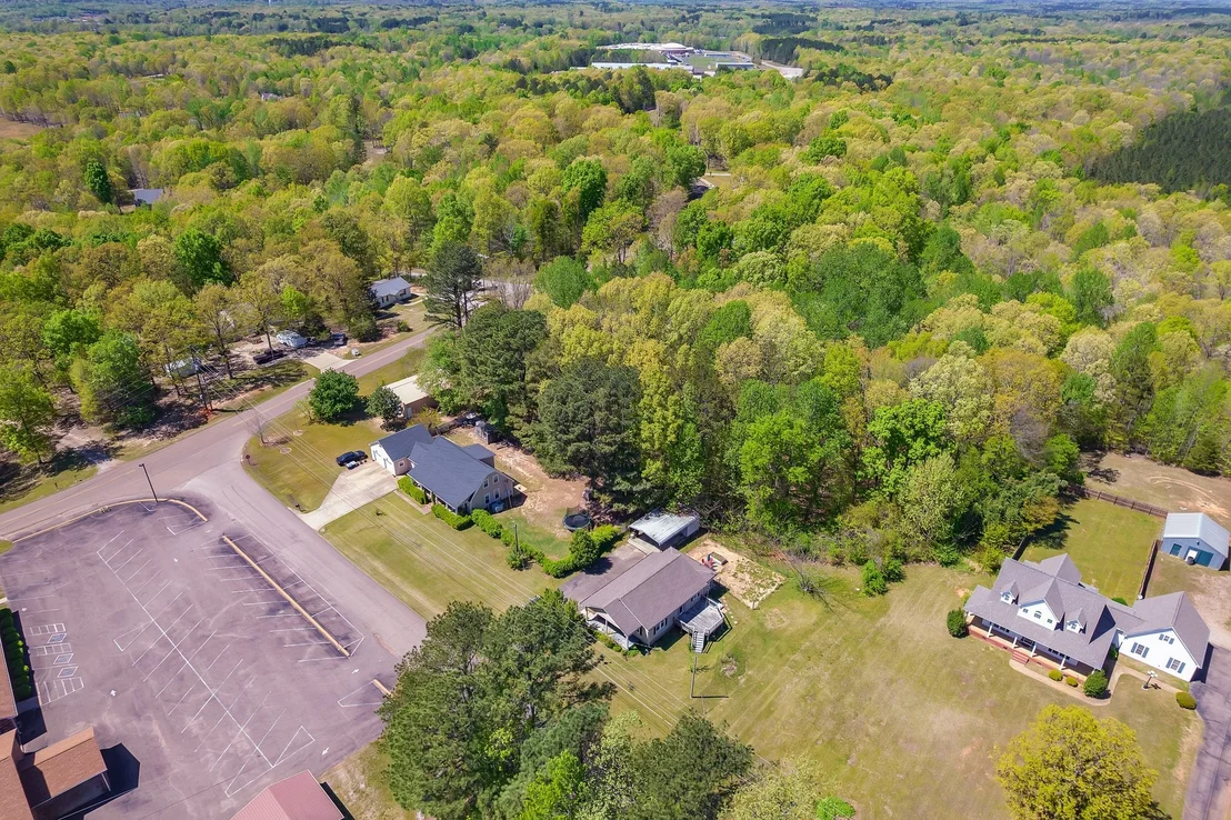 Photo of 52 Cox Dr