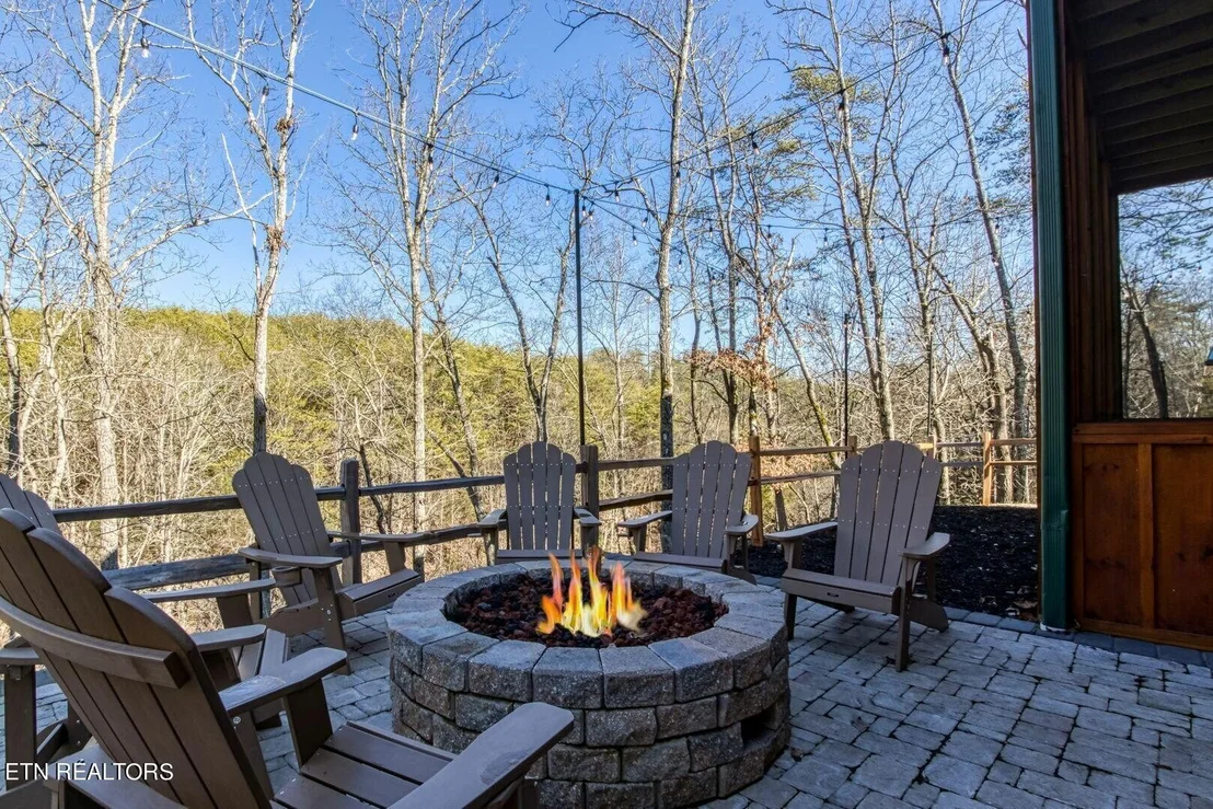 Photo of 723 Nighthawk Way
