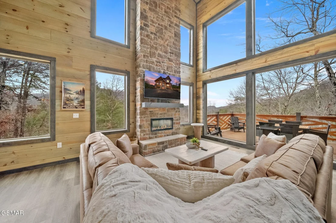 Photo of 1405 Mountain Ash Way