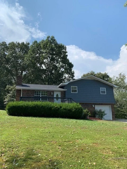 Photo of 242 Laurel Drive
