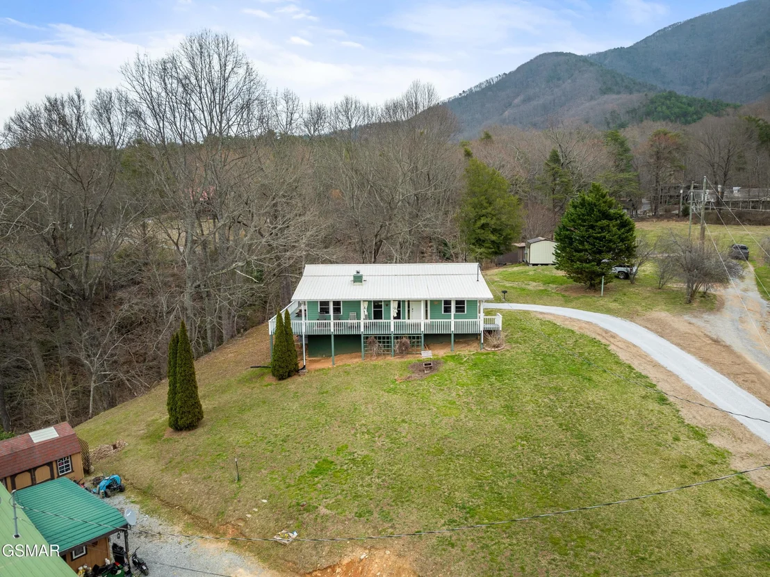 Photo of 3401 Barber Way
