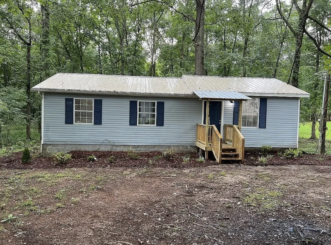 Photo of 136 Beechview Dr