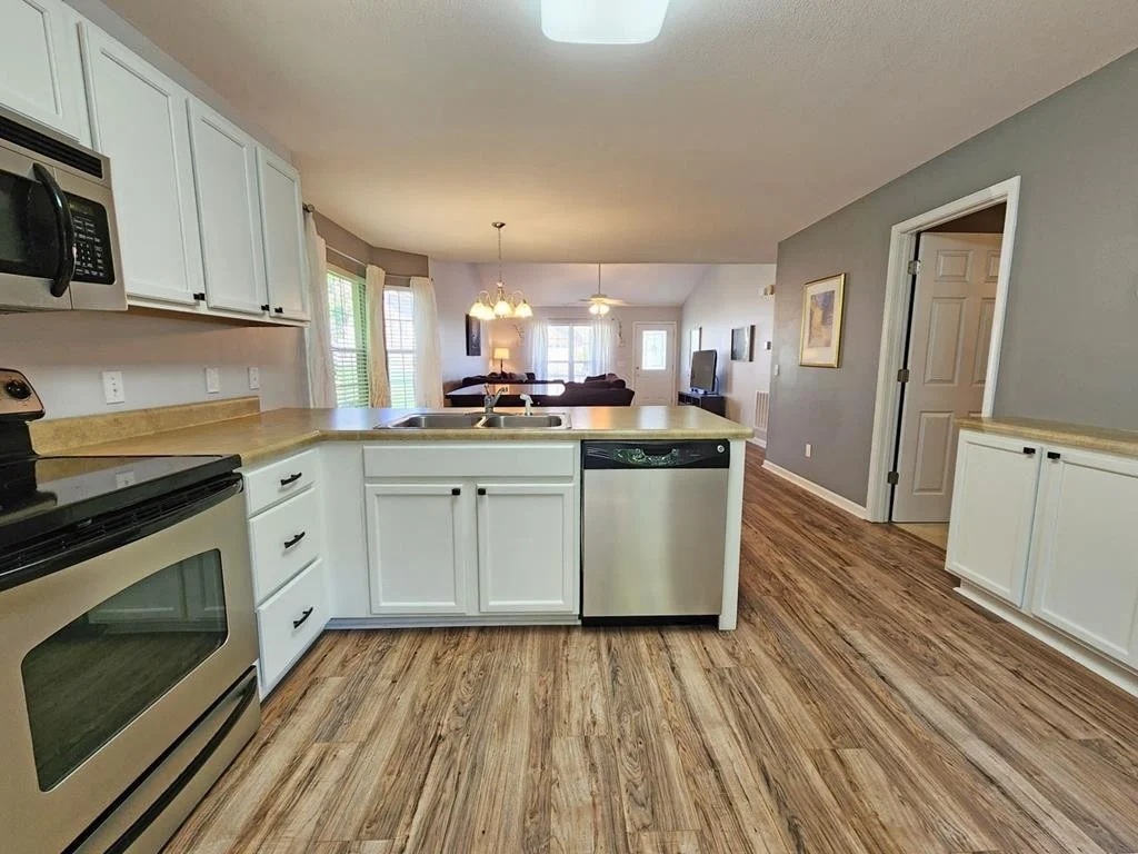 Photo of 2422 Cross View Drive