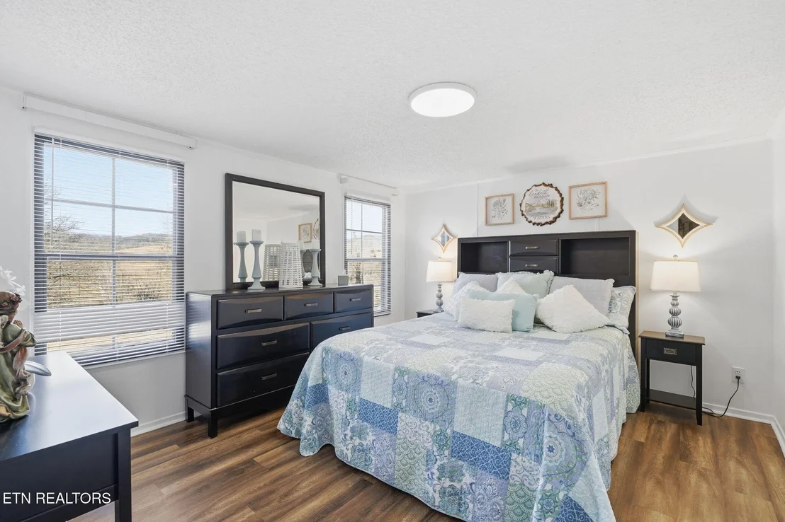 Photo of 281 Willis Rd
