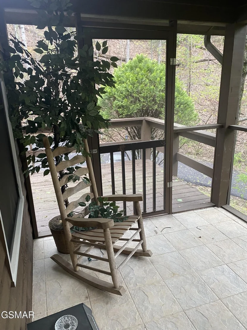 Photo of 2744 Black Walnut Flats Road