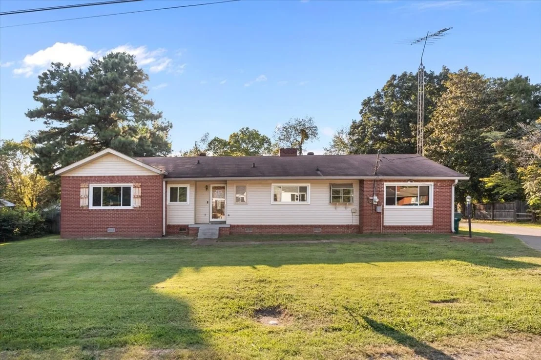 Photo of 116 Hillhaven Dr