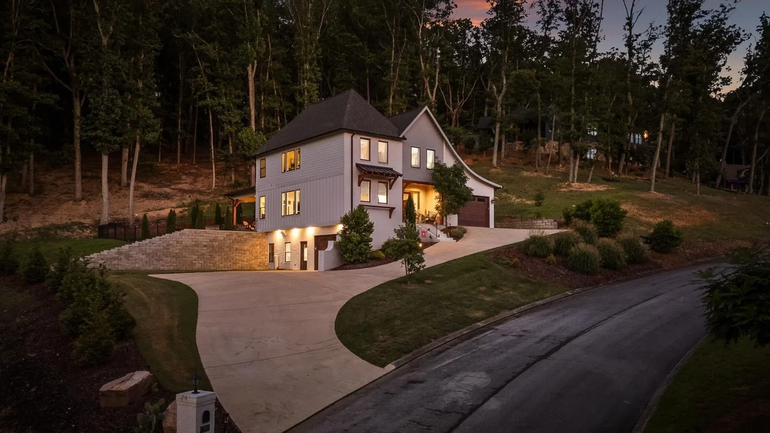 Photo of 9962 Caseview Drive