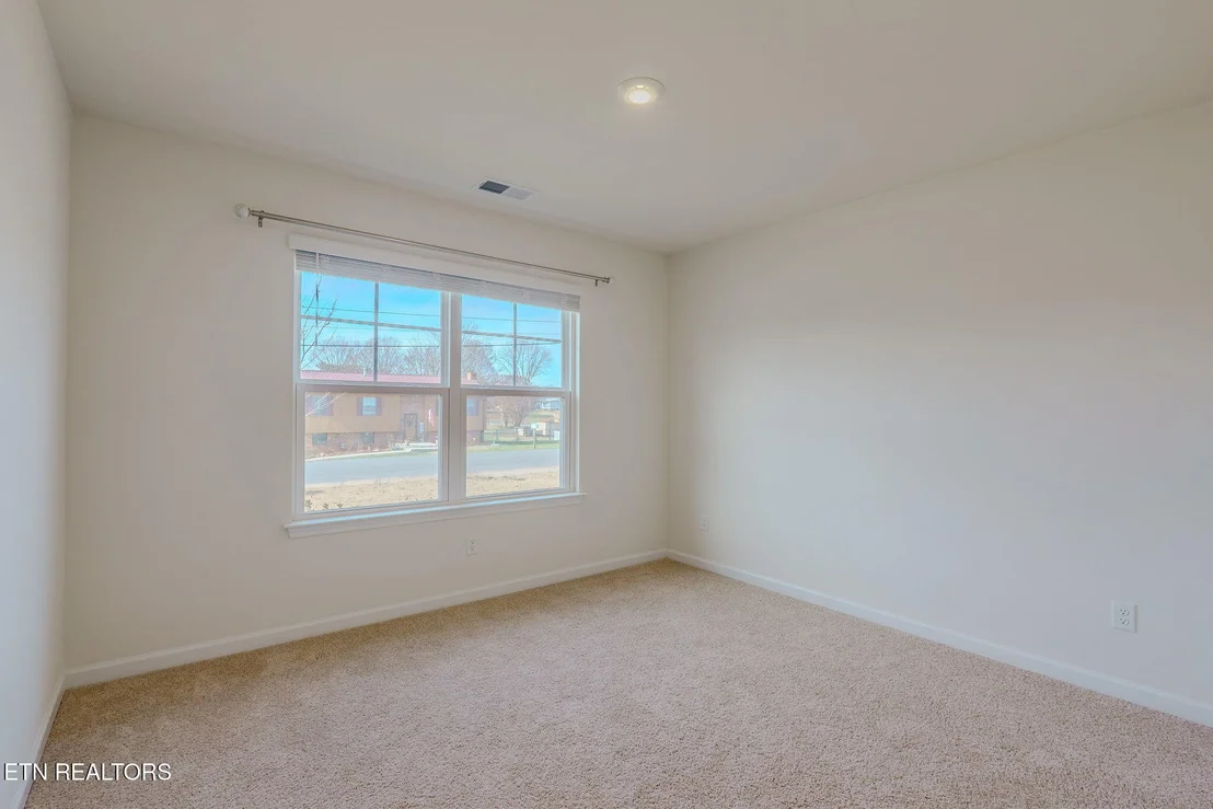 Photo of 2540 Lucille Lane