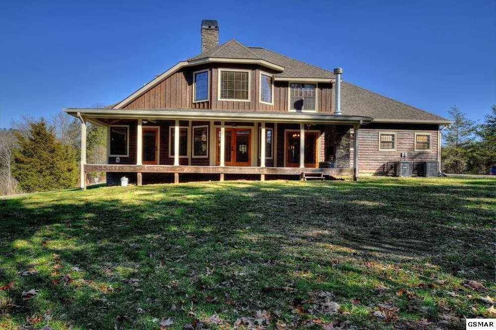 Photo of 2831 Summit Trails Drive