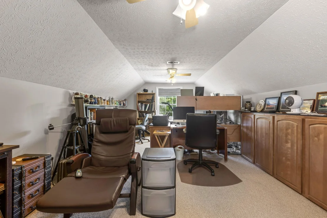 Photo of 122 Eagle Point Drive