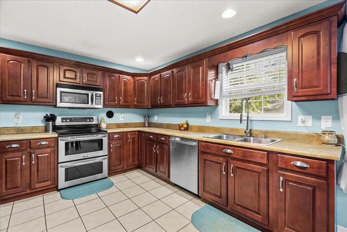 Photo of 318 Eaglebend Drive