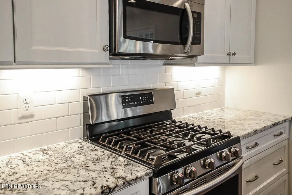 Photo of 1417 Edenbridge Drive