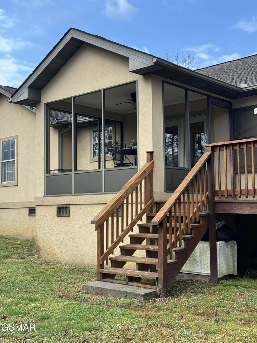 Photo of 628 Broadview Drive