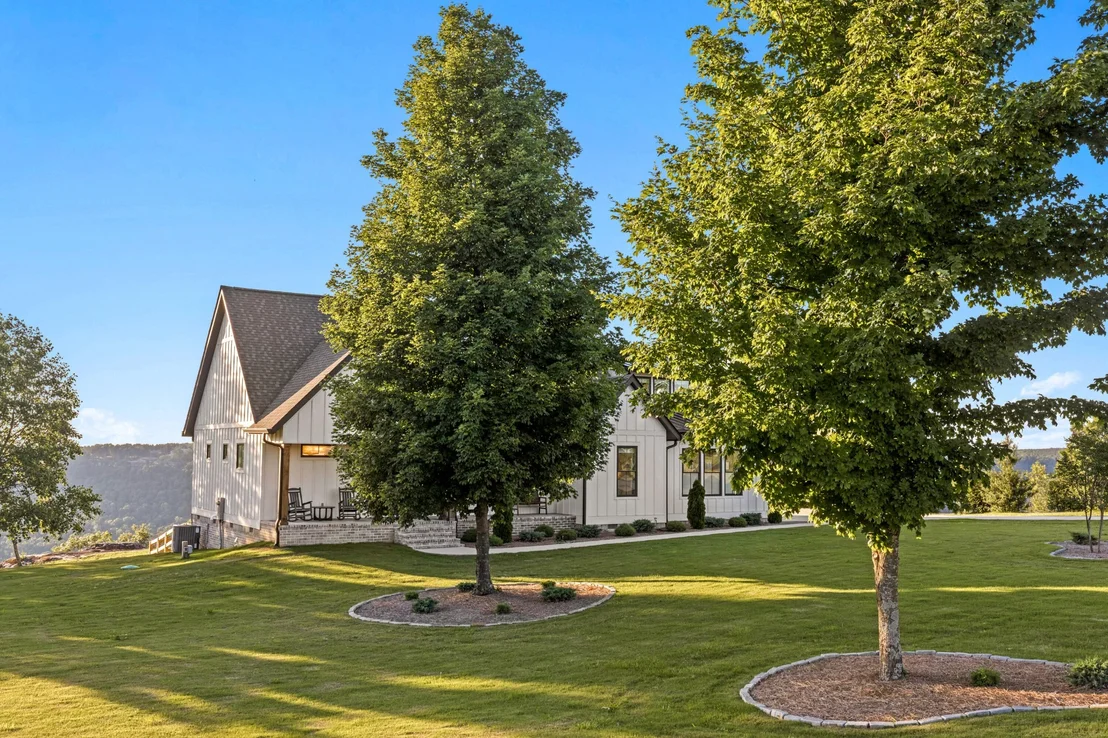 Photo of 925 Sunset Circle