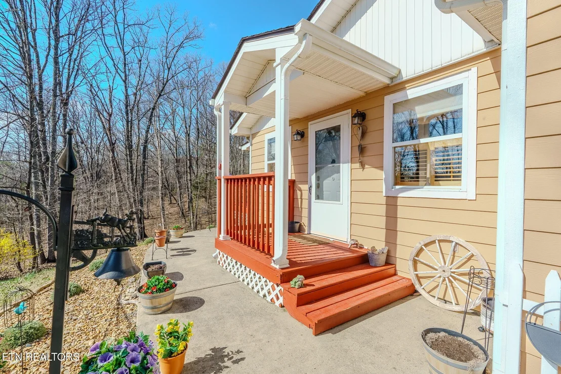 Photo of 140 Britton Rd